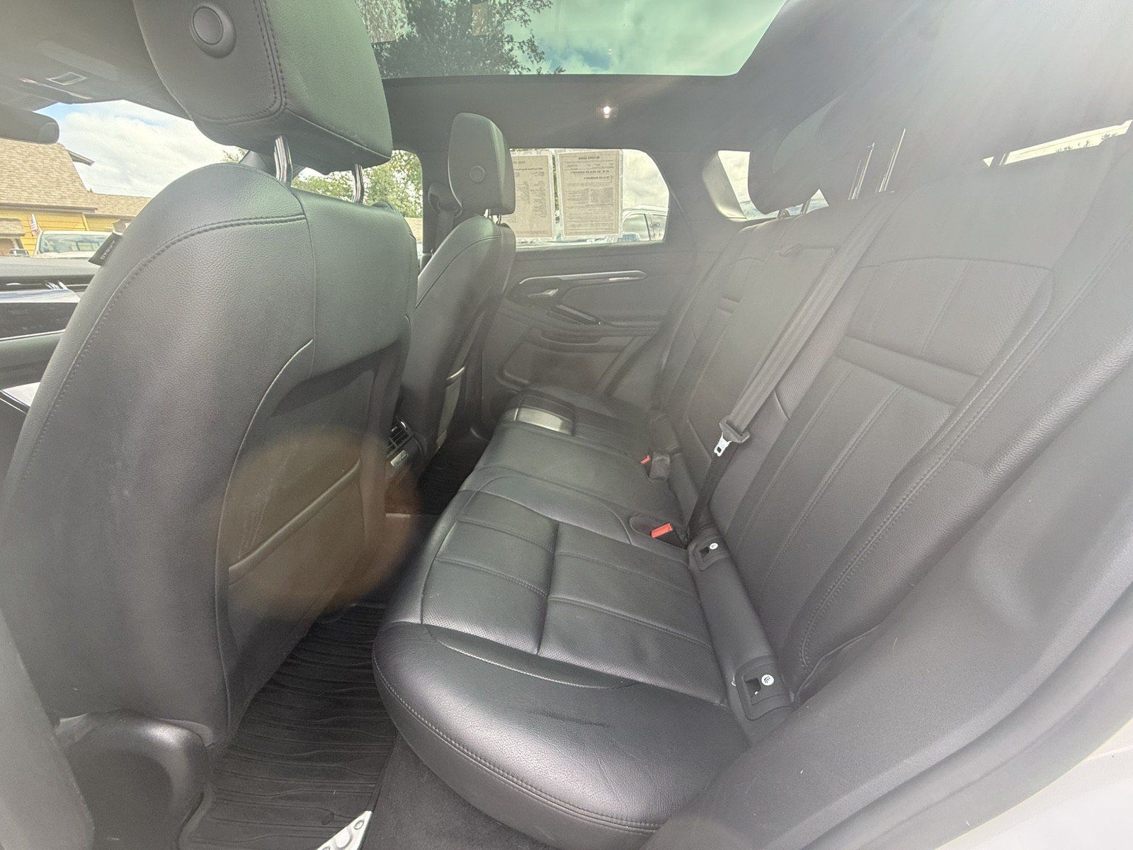 Used 2023 Land Rover Range Rover Evoque R-Dynamic SE AWD/4WD image 29