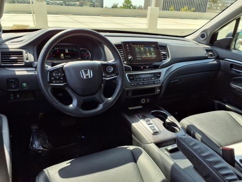 Used 2022 Honda Pilot Special Edition image 11