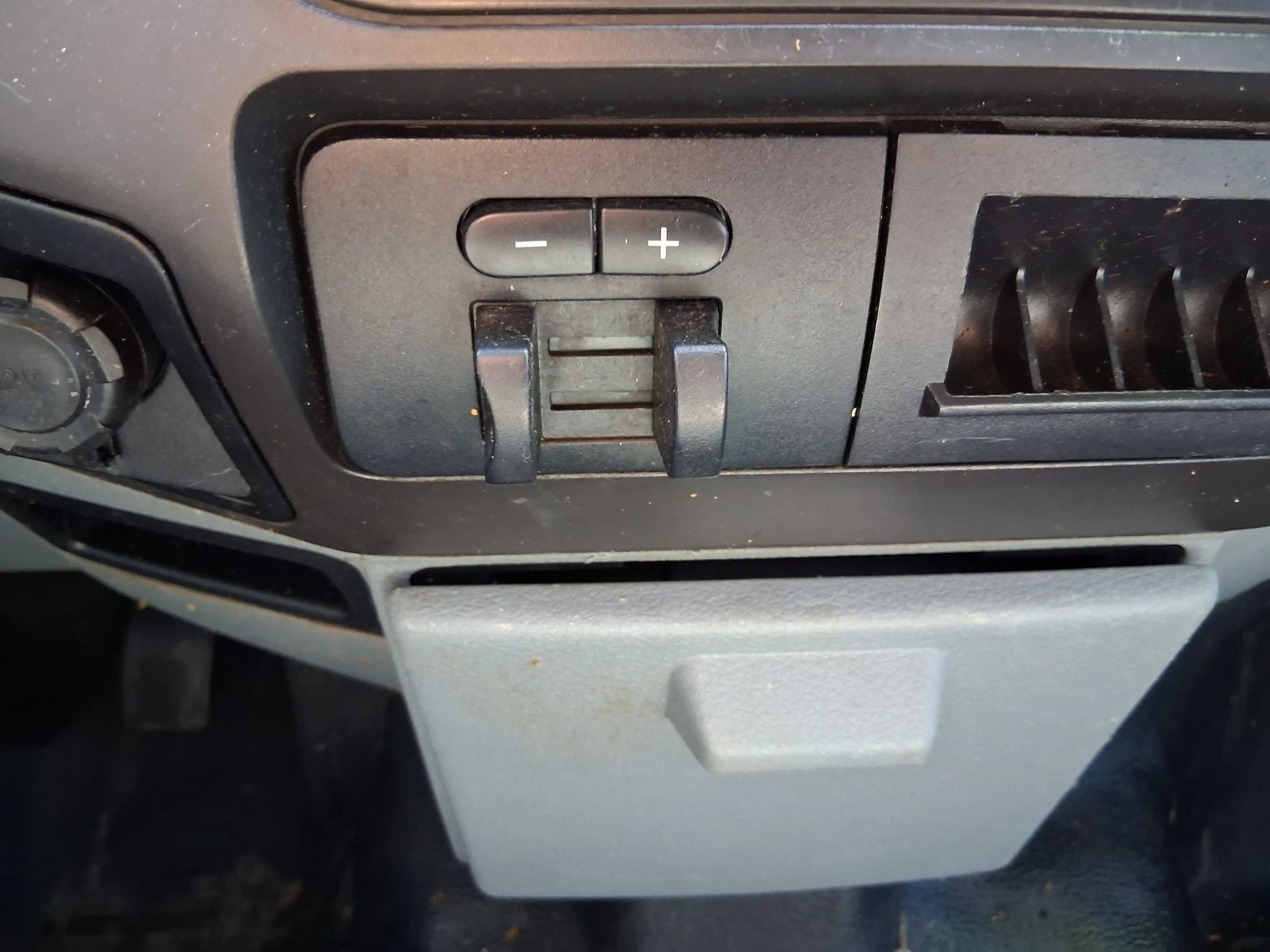 Used 2015 Ford F350 XL RWD image 17