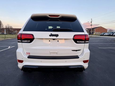Used 2018 Jeep Grand Cherokee Trackhawk image 5