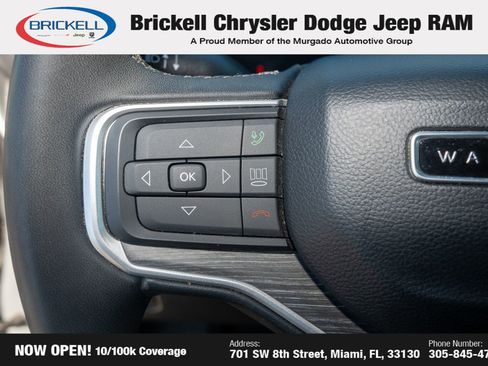 Used 2024 Jeep Wagoneer L Series II w/ Flexible Seating Group image 29