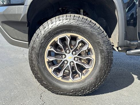 Used 2019 Chevrolet Colorado ZR2 image 6
