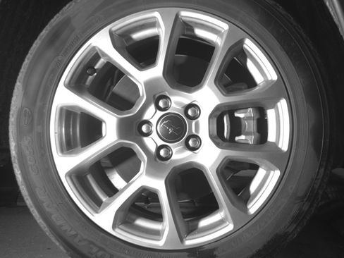 Used 2025 Jeep Compass Limited image 13