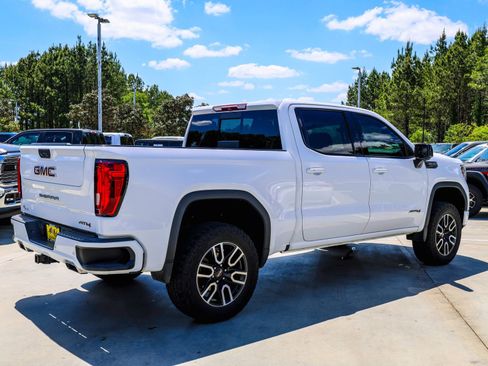 Used 2019 GMC Sierra 1500 AT4 w/ AT4 Premium Package AWD/4WD image 13