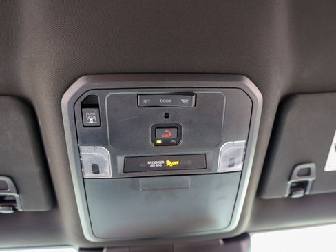 Certified 2025 Toyota Tacoma SR5 w/ SR5 Upgrade Package image 30