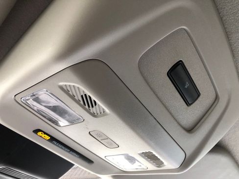 Used 2024 Ford Transit 250 Low Roof w/ Exterior Upgrade Package image 31