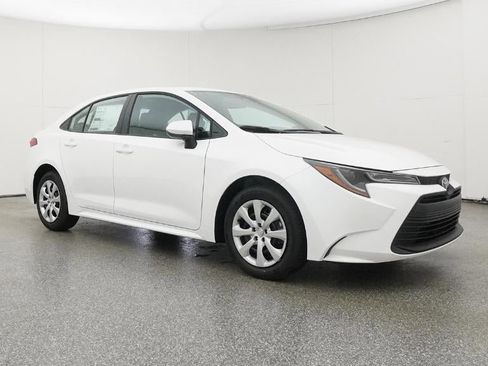 New 2026 Toyota Corolla LE image 29