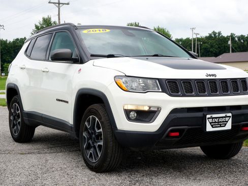 Used 2018 Jeep Compass Trailhawk w/ Leather Interior Group image 4