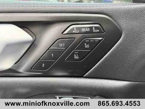 Used 2021 BMW X7 xDrive40i w/ Executive Package 2 image 12