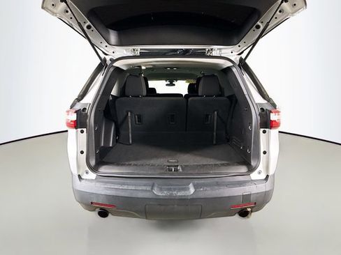 Used 2018 Chevrolet Traverse LS image 26