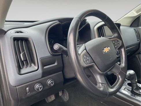 Used 2017 Chevrolet Colorado Z71 image 19