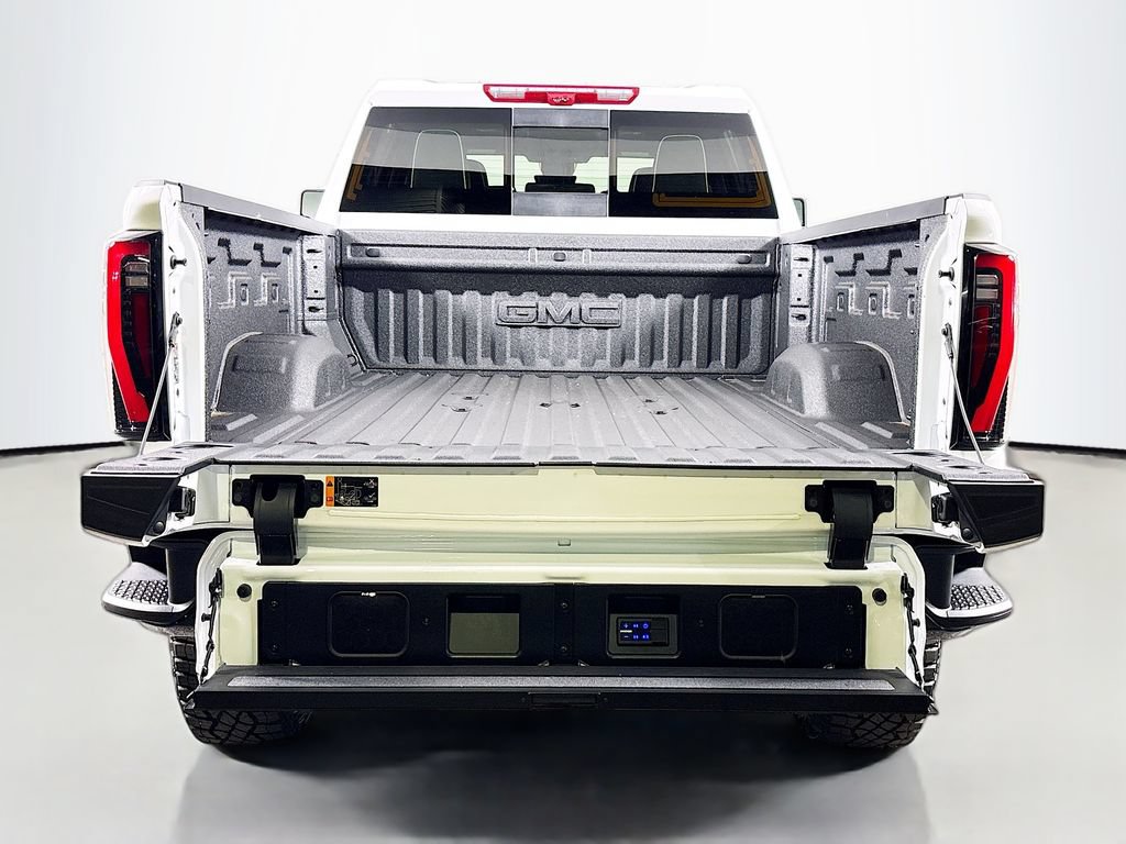 New 2026 GMC Sierra 2500 AT4X AWD/4WD image 27