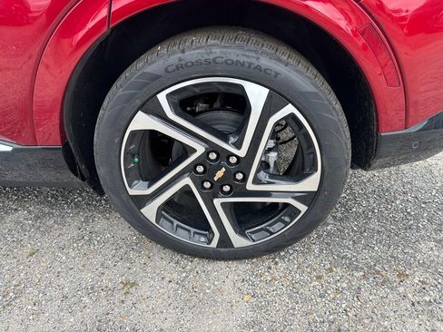 New 2025 Chevrolet Equinox EV LT w/ Convenience Package II image 4