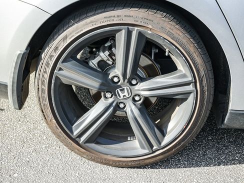 Used 2023 Honda Accord Sport image 13