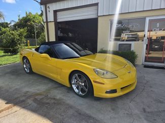 Used 2007 Chevrolet Corvette Convertible w/ Preferred Equipment Group RWD video 1