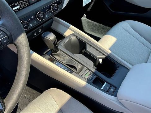 New 2025 Honda Accord SE image 9