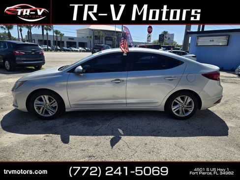 Used 2020 Hyundai Elantra Value Edition w/ Cargo Package (C1) FWD image 3