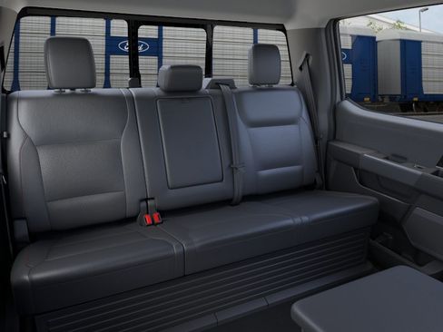 New 2026 Ford F350 4x4 Crew Cab DRW Super Duty image 12