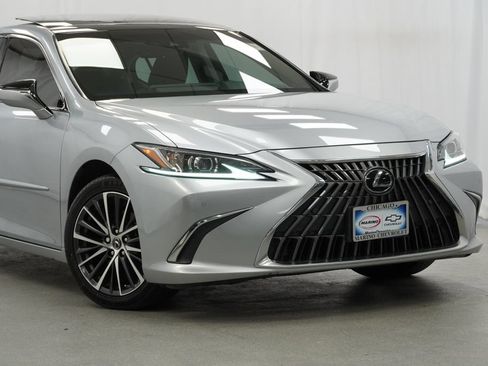 Used 2023 Lexus ES 350 w/ Protection Package (P2) FWD image 8