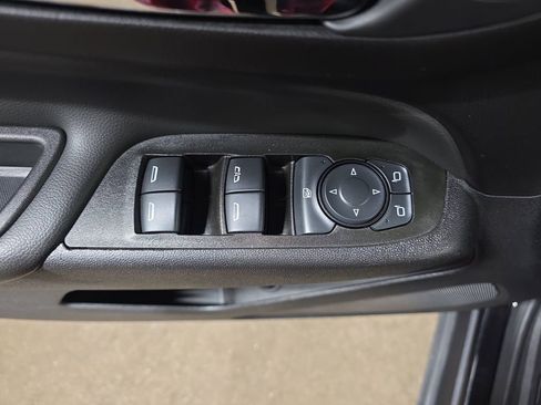 Used 2024 Chevrolet Equinox LT image 27