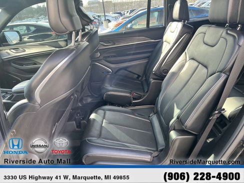 Used 2022 Jeep Grand Cherokee L Overland w/ Advanced Protech Group III image 25