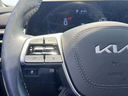 Used 2025 Kia Telluride EX FWD image 10