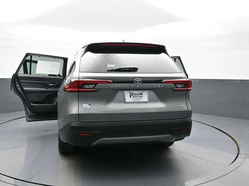 Certified 2025 Toyota Grand Highlander AWD Hybrid image 49