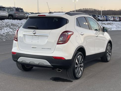 Used 2021 Buick Encore Preferred image 3