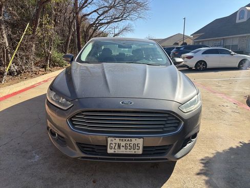Used 2013 Ford Fusion SE image 12
