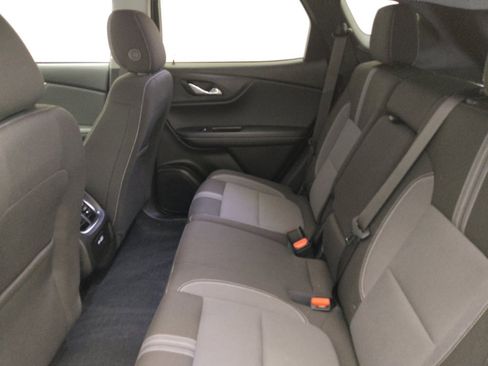 Used 2024 Chevrolet Blazer LT w/ Convenience Package FWD image 18