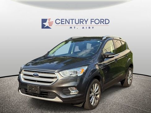Used 2018 Ford Escape Titanium AWD/4WD image 5