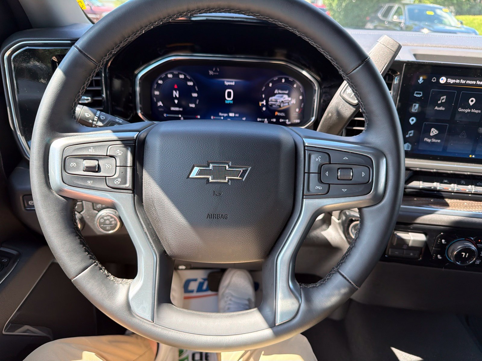 Certified 2026 Chevrolet Silverado 1500 RST AWD/4WD image 13