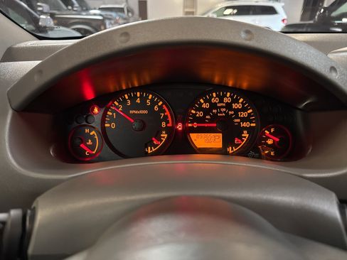 Used 2016 Nissan Frontier SV image 27