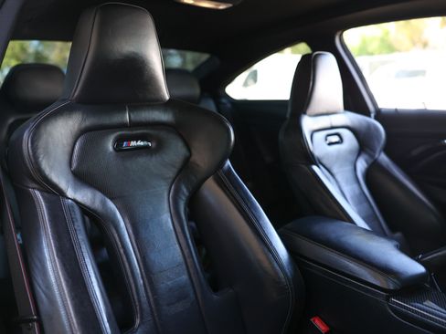 Used 2020 BMW M4 Coupe w/ Competition Package RWD image 18