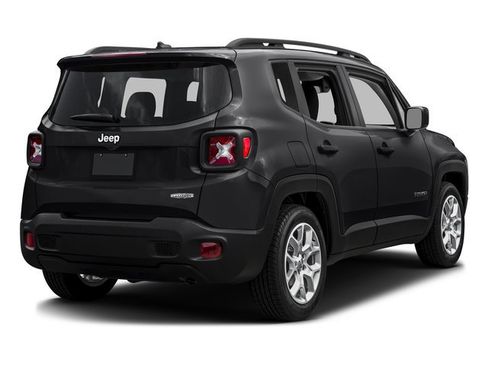 Used 2016 Jeep Renegade Latitude AWD/4WD image 2