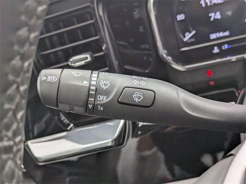 Used 2025 GMC Sierra 1500 SLT w/ SLT Premium Plus Package image 27