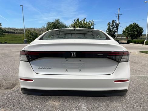 New 2026 Honda Accord SE image 4