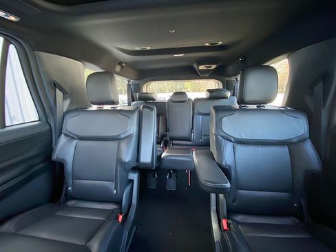 New 2025 Ford Expedition Max Platinum w/ Stealth Performance Package image 13