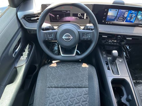 New 2026 Nissan Kicks SV w/ Cold Weather Package FWD image 13