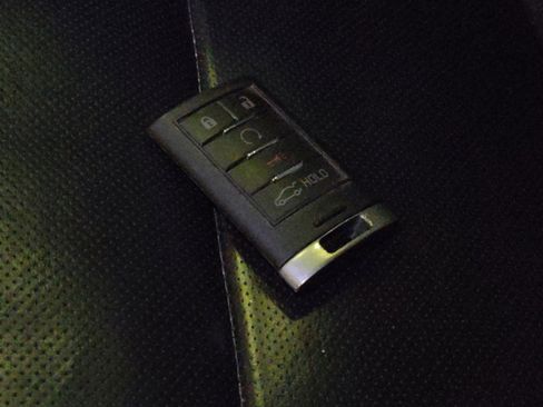 Used 2014 Cadillac XTS Premium w/ Driver Assist Package image 32