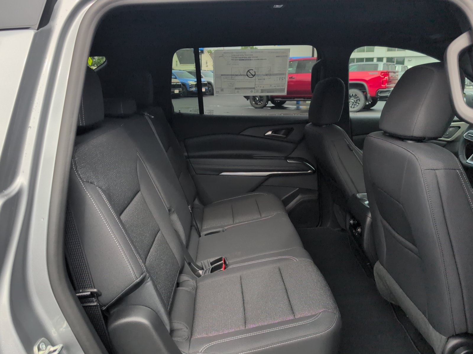 New 2027 Chevrolet Traverse LT w/ Driver Confidence Package AWD/4WD image 23