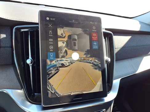 New 2026 Volvo XC90 B6 Ultra w/ Protection Package Premier image 15