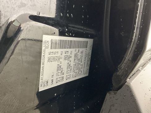 Used 2024 Nissan Rogue SV image 28