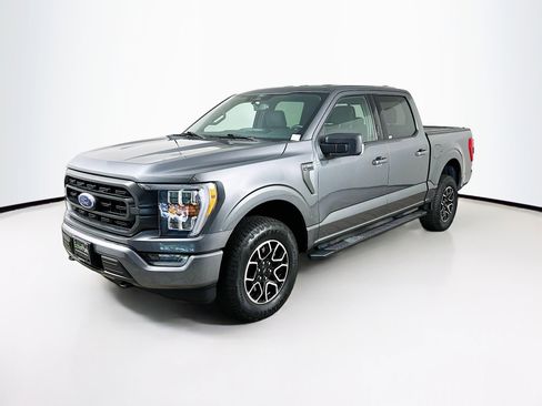 Used 2022 Ford F150 XLT w/ Equipment Group 302A High AWD/4WD image 3