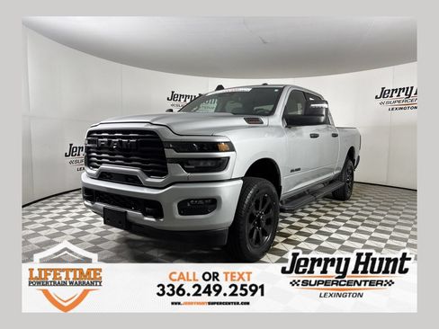 Used 2026 RAM 2500 Big Horn AWD/4WD image 1