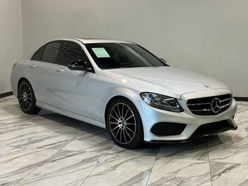 Used 2018 Mercedes-Benz C 300 Sedan image 4