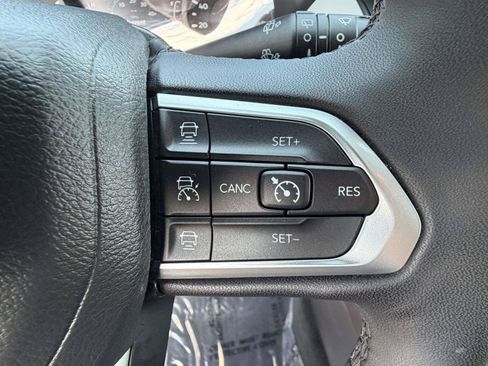 Used 2024 Jeep Compass Limited AWD/4WD image 16