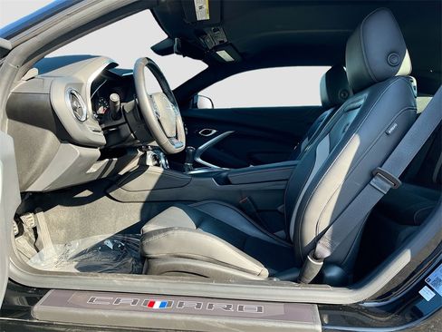 Used 2023 Chevrolet Camaro SS image 21