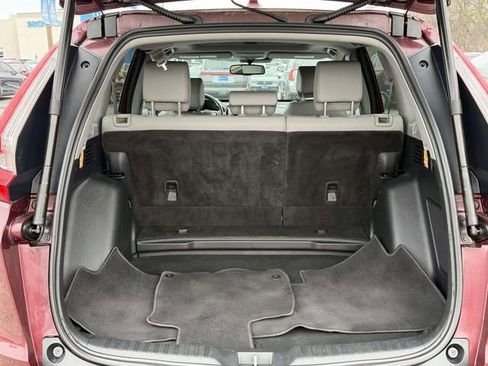 Used 2018 Honda CR-V Touring image 8