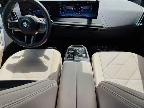 Used 2025 BMW iX M60 AWD/4WD image 17